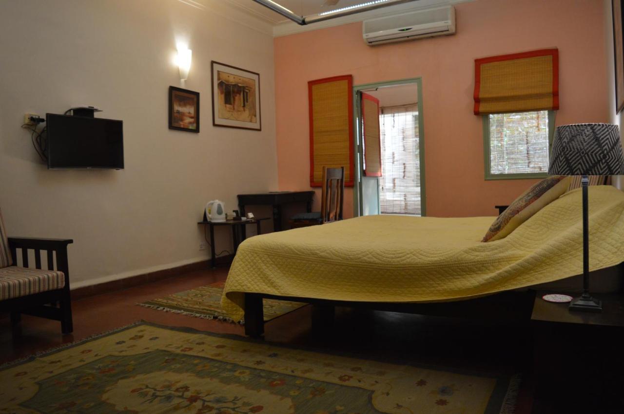 G 49 Bed & Breakfast New Delhi Luaran gambar